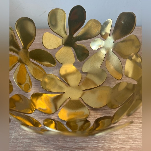 IKEA brass-coloured STOCKHOLM bowl - Picture 3 of 7